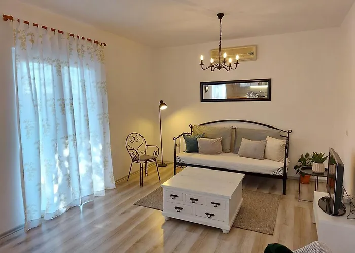 بيت للعطل Blatina غراداك